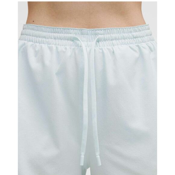 (6) Lululemon Pace Rival High-Rise Short 3" Mint Breeze - Picture 4 of 9